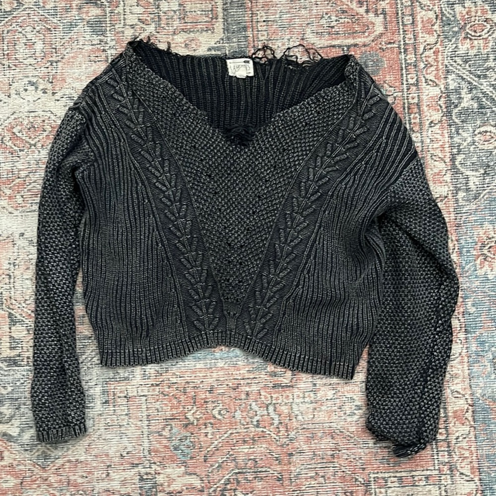 Cropped PACSUN sweater
